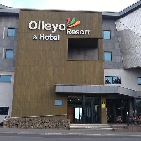 Olleyo Resort Сеогвипо Екстериор снимка