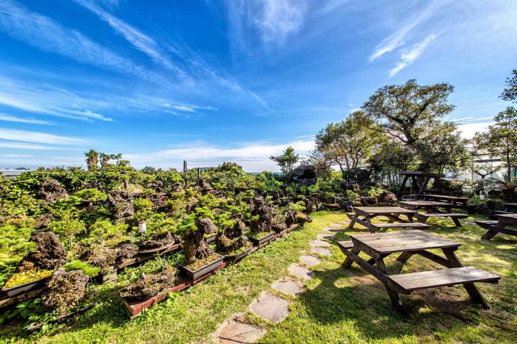 Olleyo Resort Сеогвипо Екстериор снимка