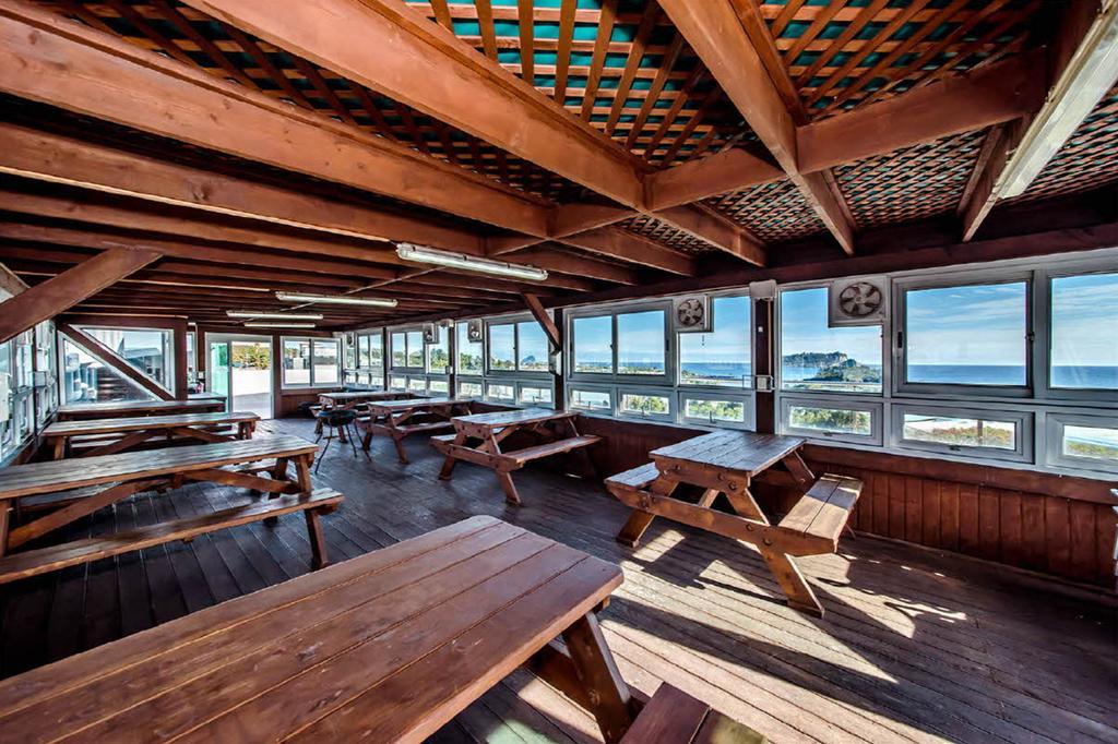 Olleyo Resort Сеогвипо Екстериор снимка