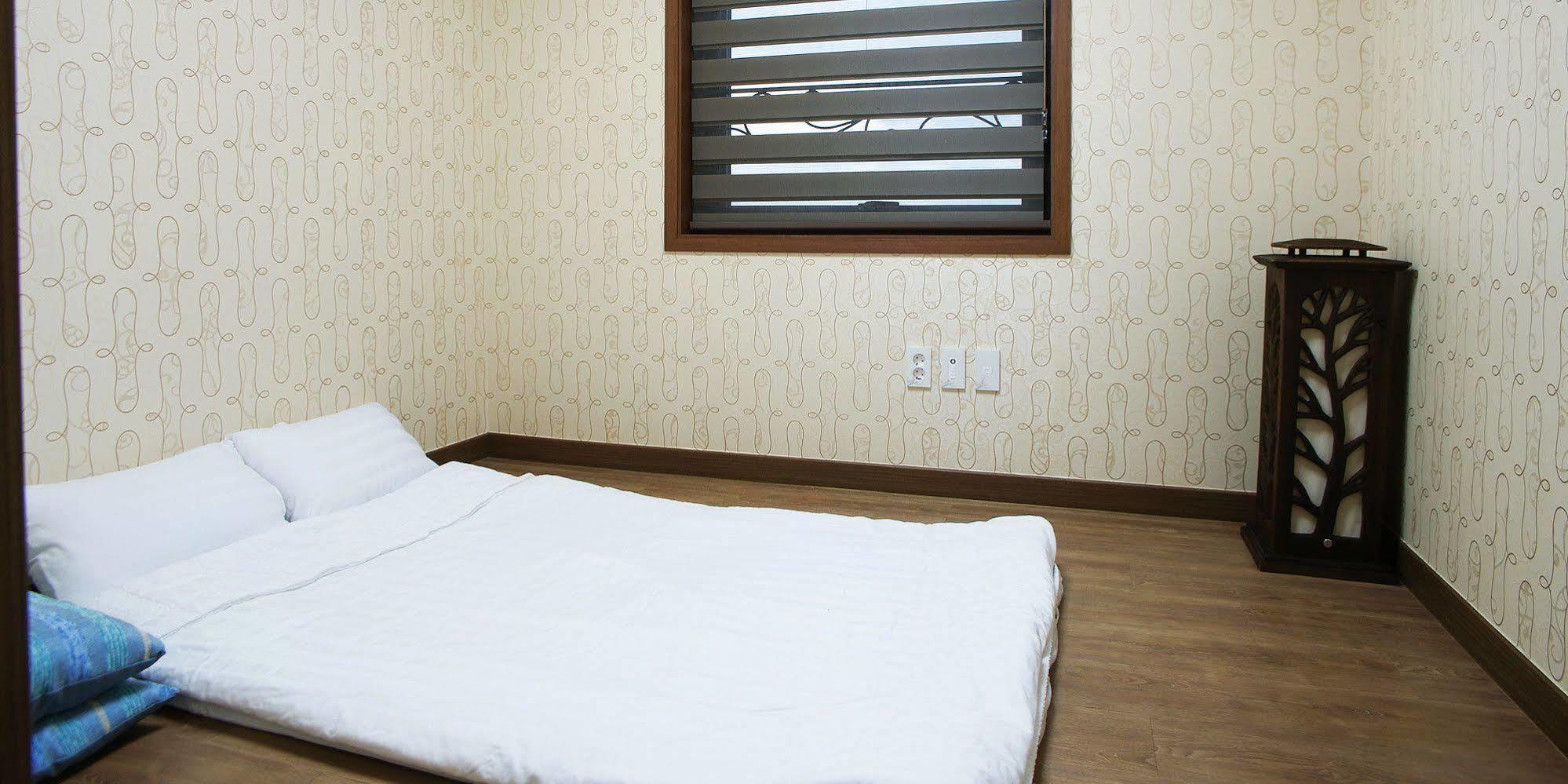 Olleyo Resort Сеогвипо Екстериор снимка